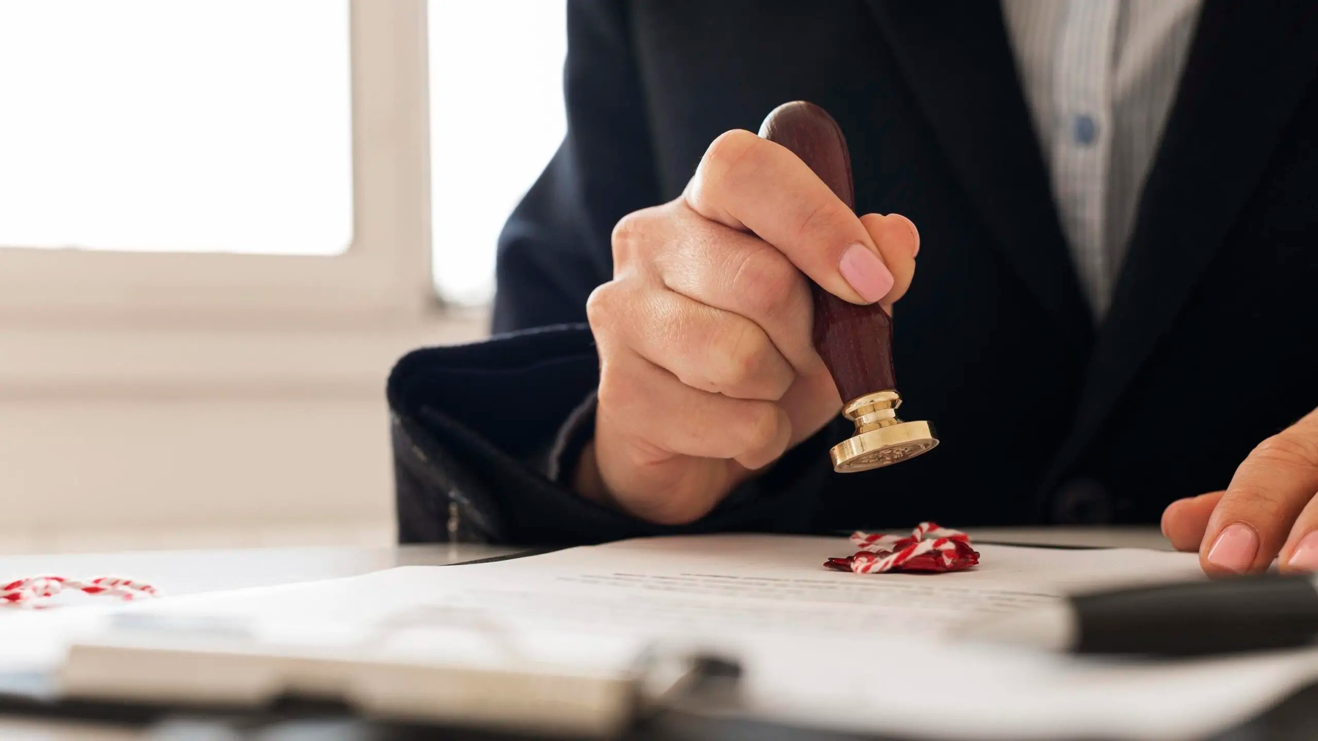 Reliable Mobile Signing Help Available With traveling mobile notary near me Roosevelt NJ